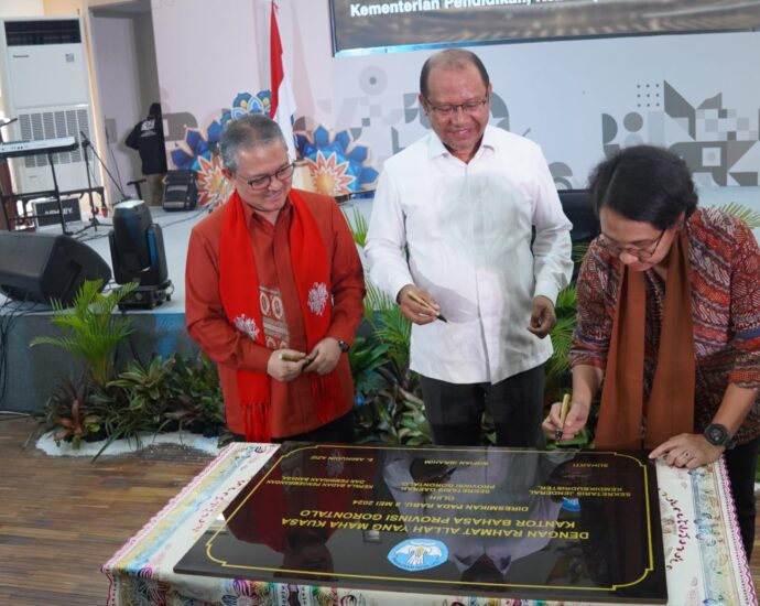 kantor bahasa