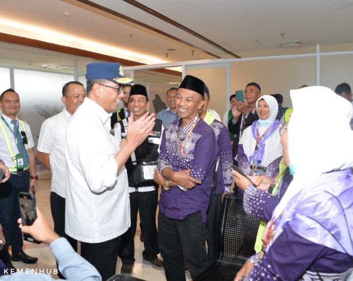 Menhub Pastikan Bandara Juanda Surabaya Siap Layani Penerbangan Haji
