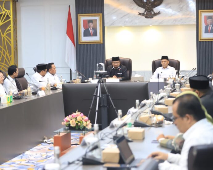 Menag Harap Amirul Haj Pastikan Jemaah Haji Indonesia Mendapat Pelayanan Terbaik