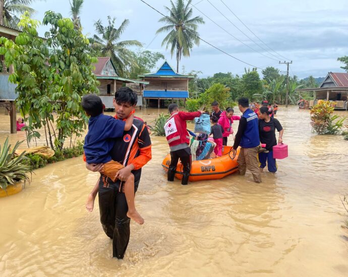 Kab. Sidenreng Rappang, Sulawesi Selatan, Dilanda Banjir Satu Warga Meniggal dunia