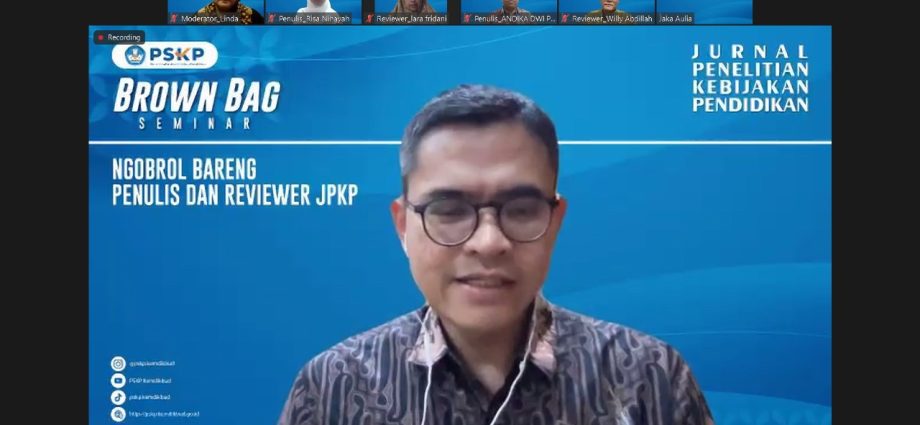 Seminar Brown Bag Webinar: Menjaring Komunitas Penulis Berkualitas di JPKP