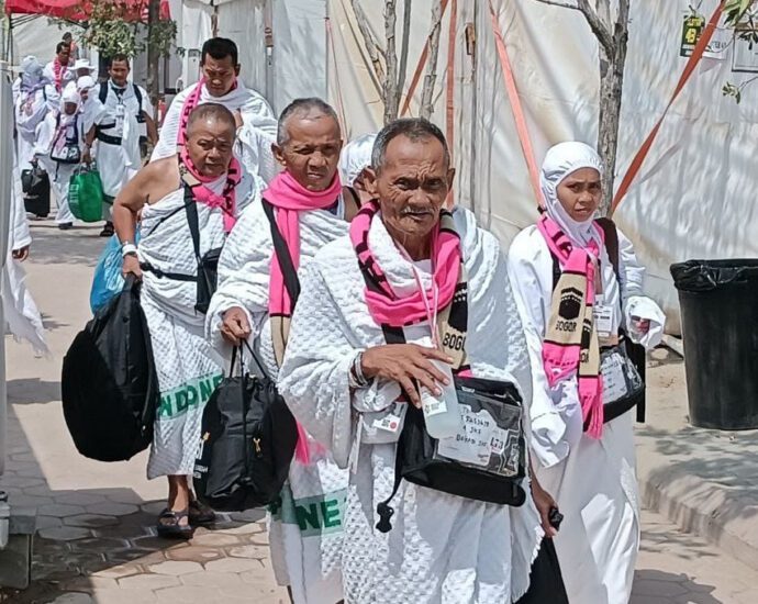Hari Ini, Puncak Haji: Jemaah dari Seluruh Dunia Laksanakan Wukuf di Arafah