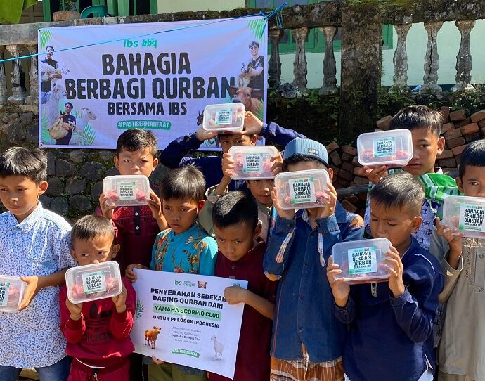 Indonesia Beramal Sholeh (IBS) berkolaborasi bersama Volunteer Indonesia Beramal Sholeh, Hilal Leadership Community, Golden Medika Peduli,