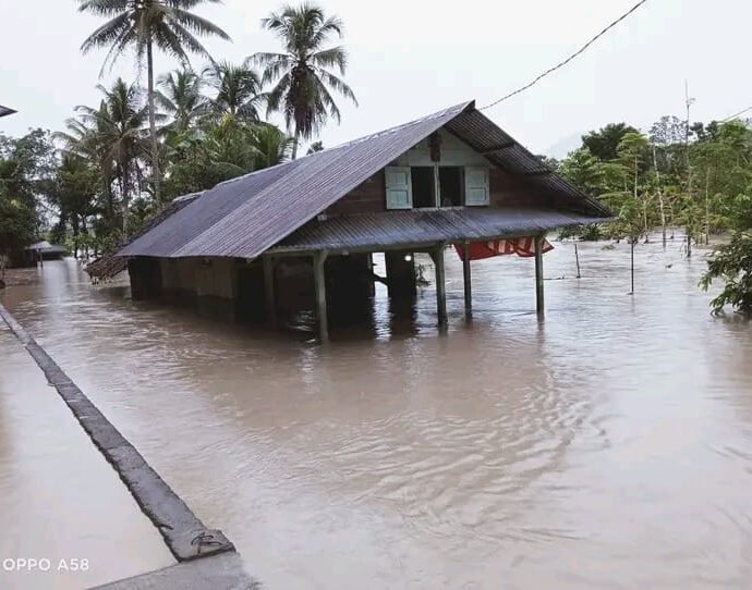 Banjir Nias Barat