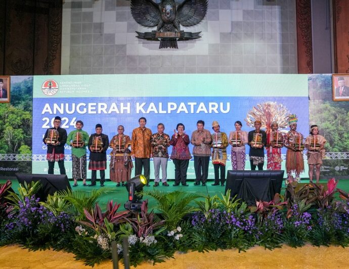 Penerima Penghargaan Kalpataru Adalah Teladan dan Pahlawan Lingkungan