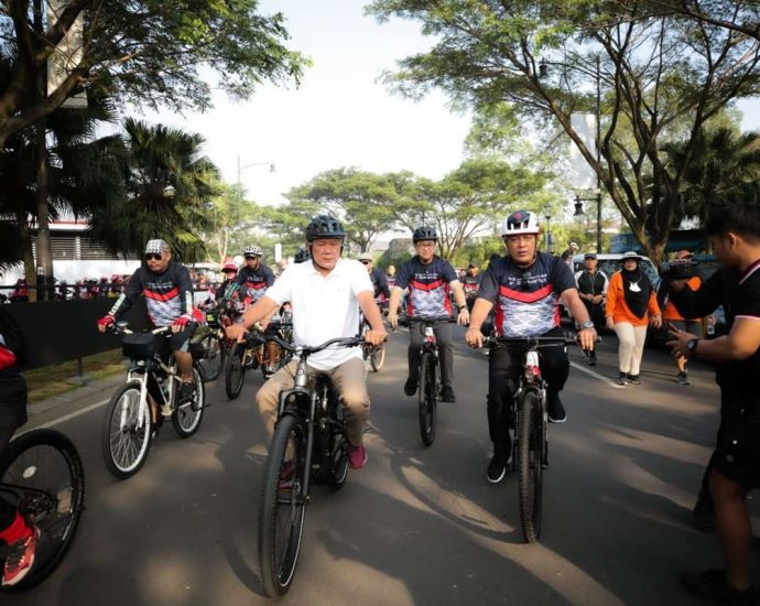 Fun Bike Tribute to Ir. Soekarno 600 Pesepeda Gowes Santai