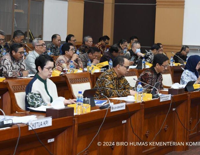 Jaga Ruang Digital, Menkominfo: Terapkan Regulasi untuk Pencegahan dan Penanganan