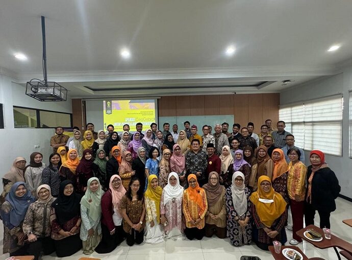 FMIPA UI Gelar Pelatihan GeoGebra untuk Pembelajaran Kalkulus bagi Guru SMA di Jakarta