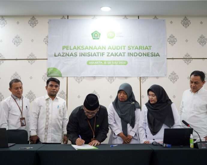 Khutbah di Istiqlal, Ketua BAZNAS: Zakat Entaskan Kemiskinan RI dan Bantu Palestina