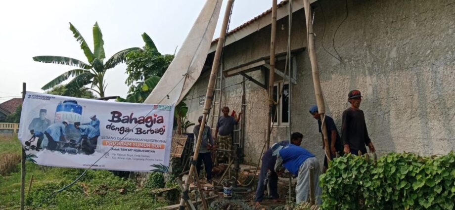 Pengerjaan Sumur Bor BMH Dimulai, Harapan Baru Tumbuh di TBM Nurus Sibyan, Kronjo