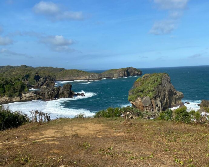 Surga Tersembunyi Keindahan Pantai Jungwok