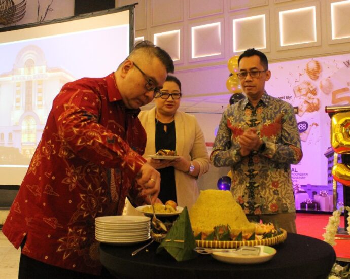 HUT ke-5 Mercure Jakarta Batavia: Kemeriahan, Kebersamaan, dan Kepedulian