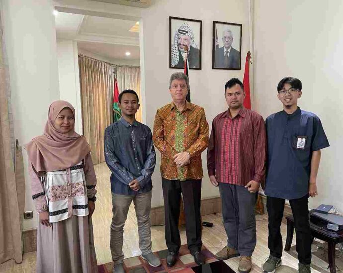 Bincang Hangat AMAL Bersama Dubes Palestina