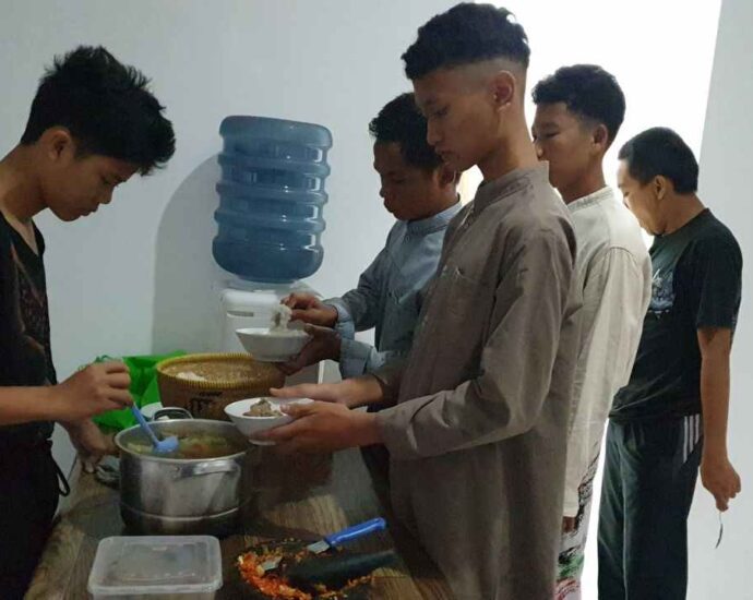 Santri Pesantren Al Hilal Tunaikan Shaum Sunnah Tasu'a dan Asyura