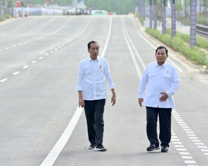 Presiden Jokowi dan Prabowo Pantau Perkembangan Pembangunan IKN, Optimis Selesai Tepat Waktu