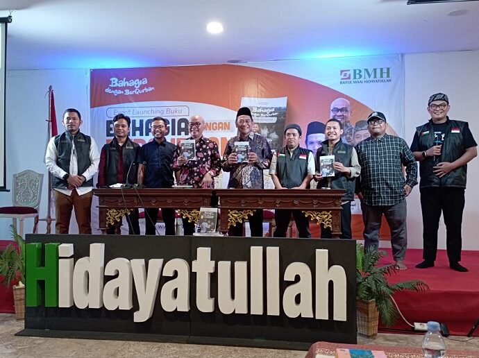 Launching dan Bedah Buku "Bahagia dengan Berqurban" Menyentuh Hati Pembaca
