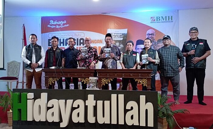 Launching dan Bedah Buku "Bahagia dengan Berqurban" Menyentuh Hati Pembaca