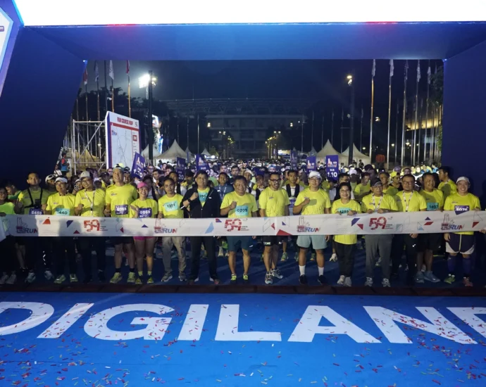 Telkom Rayakan HUT ke - 59 : Ribuan Peserta Meriahkan Digiland Run 2024
