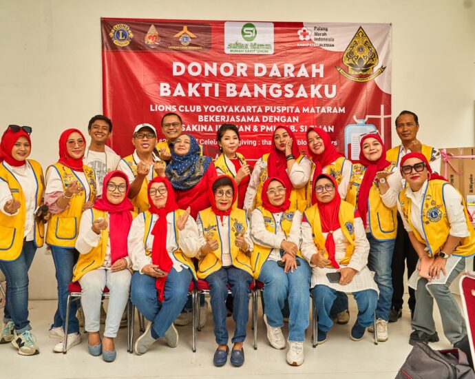 Lions Club Yogyakarta Puspita Mataram Berbagi Kepedulian