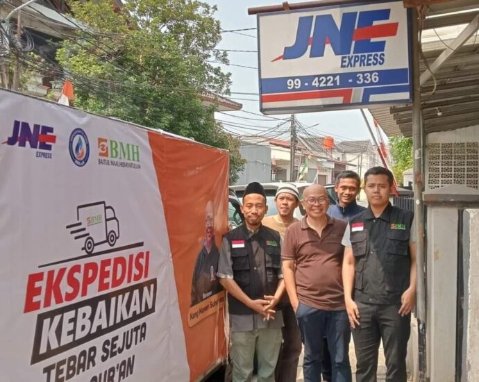 kolaborasi BMh, Kang Maman, JNE