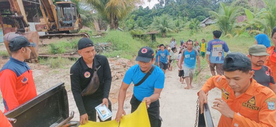 Tanah longsor Padang Pariaman