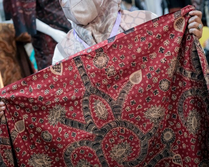 5 Kain Songket Kebanggaan Indonesia yang Mendunia