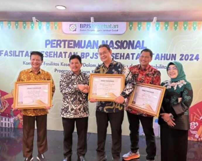 RS Islam Jakarta Cempaka Putih Raih Penghargaan Tertinggi dalam Penilaian FKTL Berkomitmen 2024