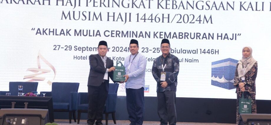 Kemenag Indonesia Bagikan Best Practice Kebijakan Murur di 41st National Hajj Mudzakarah Malaysia