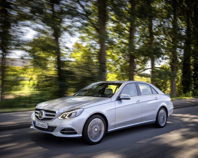 Mercedes-Benz Tawarkan Program Eksklusif dan Pemeriksaan Gratis di Year-End National Service Weeks 2024