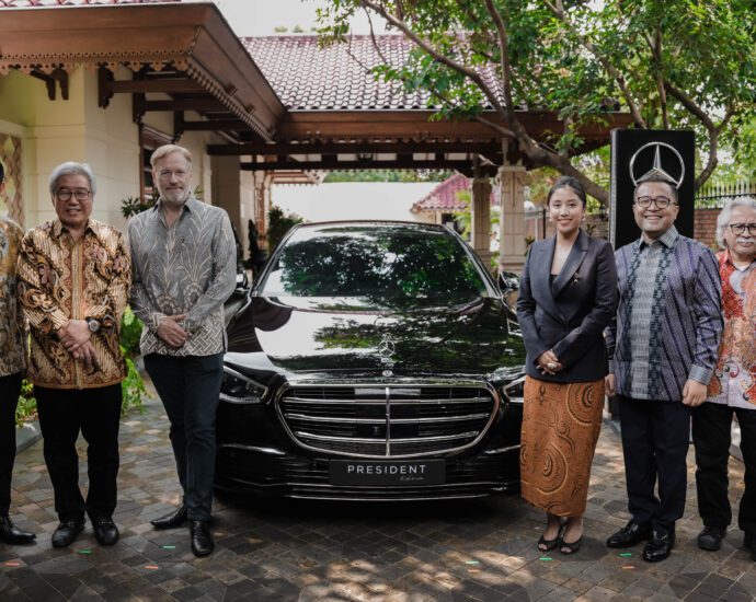 Mercedes-Benz Luncurkan S450 President Edition: Edisi Terbatas untuk Merayakan Pelantikan Presiden ke-8 RI