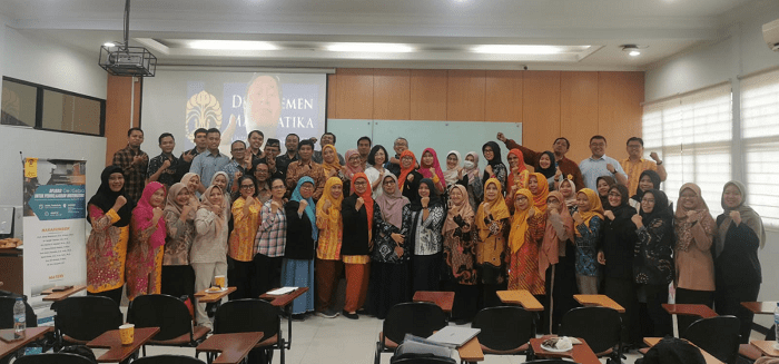 Departemen Matematika FMIPA UI Gelar Pelatihan GeoGebra untuk Para Guru SMA Jakarta