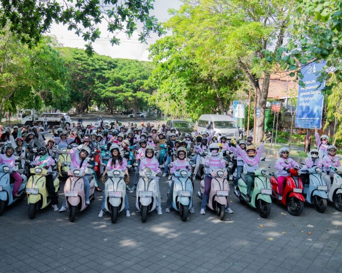 Pesona Pulau Dewata Bersama Grand Filano Hybrid