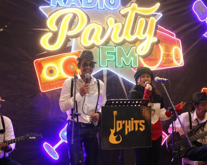 Gemerlap Liburan Natal dan Tahun Baru di Mercure Tangerang BSD City