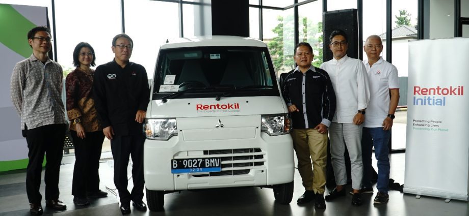 Rentokil Initial Luncurkan Armada Mobil Listrik Mitsubishi L100 EV untuk Operasional Ramah Lingkungan