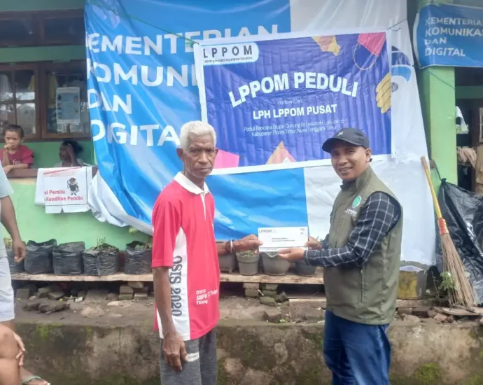 LPPOM Perkuat Kebersamaan untuk Korban Gunung Lewo Tobi