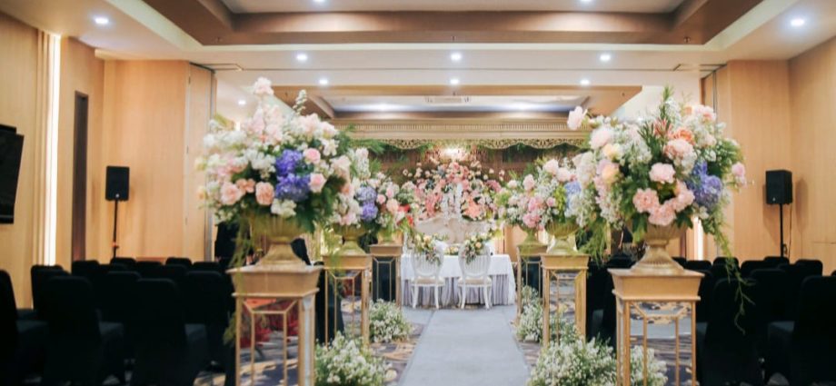 Spesial Paket Pernikahan Eksklusif dari Oakwood Hotel & Apartments Taman Mini Jakarta