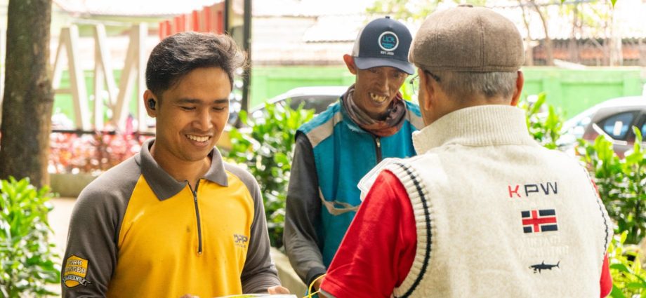 Swiss-Belresort Dago Heritage Rayakan Ulang Tahun ke-6 Gelar Kegiatan Bakti Sosial