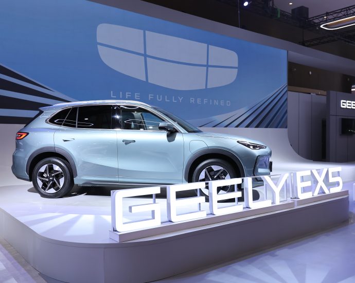 Geely EX5 Resmi Meluncur di IIMS 2025