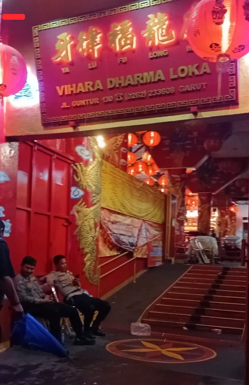 Klenteng Fu Long Miau (Vihara Dharma Loka) Garut, Jabar