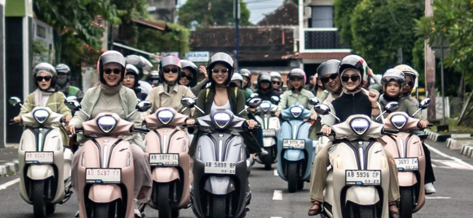 Ribuan Pengendara Grand Filano Hybrid Rayakan Ramadan dengan Gaya Stylish dan Berbagi Kebaikan di Seluruh Indonesia