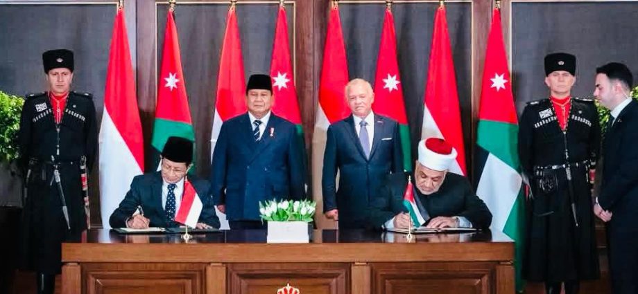 Menag RI dan Dua Menteri Yordania Jalin Sinergi Bidang Wakaf dan Pendidikan, termasuk Beasiswa