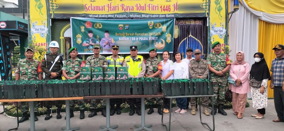 Sinergi TNI-Polri, Kodim 0201/Medan dan Kepolisian Bagikan Berkah Ramadan kepada Masyarakat