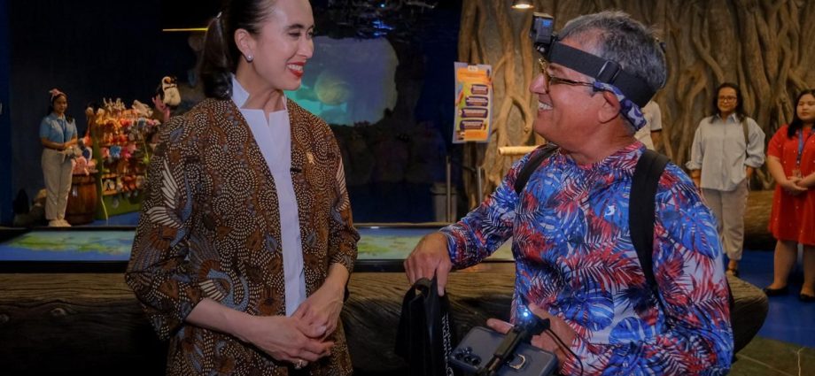 Menteri Pariwisata Tinjau Jakarta AQuarium Safari Jelang Libur Lebaran