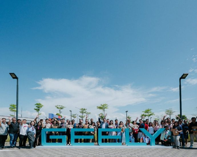 Geely Rayakan Serah Terima Unit EX5 dan Perkuat Komitmen Lewat Geely GO