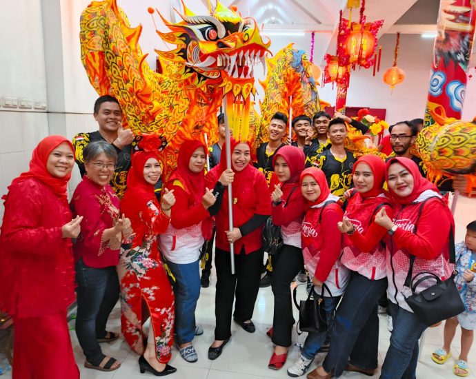 Nyala Kartini di Garut: Joanna Akarwangi dan Semangat Pelestarian Cap Gomeh 2025