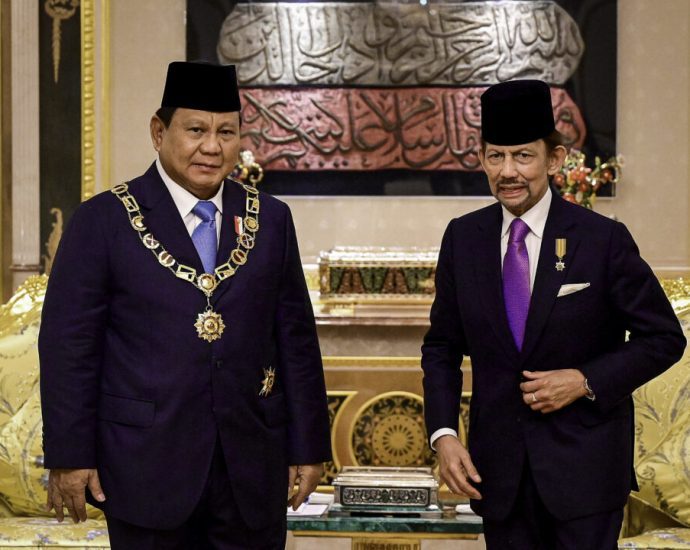 Presiden Prabowo Dianugerahi Tanda Kehormatan Tertinggi dari Sultan Brunei