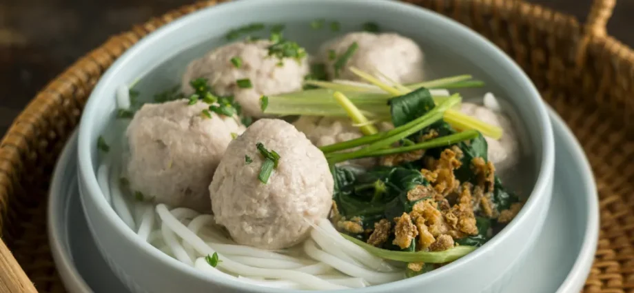 Bakso Enak Saja Tak Cukup—Pastikan Halalnya!