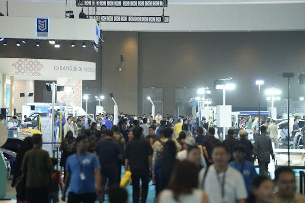 PEVS 2025 X Asiabike Jakarta Jadi Alternatif Liburan Seru