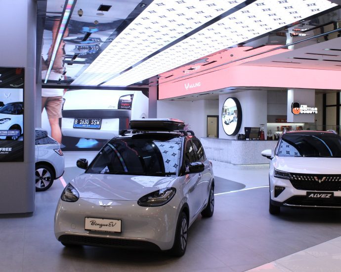 Wuling dan PT Sinar Maju Motor Resmikan Outlet Terbaru Pertama di Mall