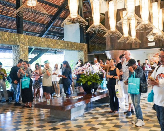 PHM HOTELS Rayakan World Tourism Day dengan Semangat Keberlanjutan Luncurkan Art & Music Festival, Program Stay & Adopt, dan Pameran Seni Fotografi Bawah Laut